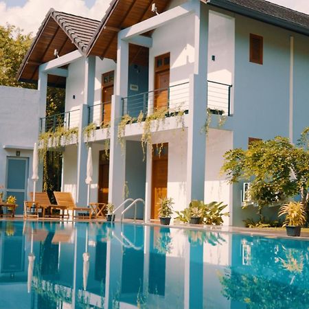 Lion Gate Hotel Sigiriya Exterior photo