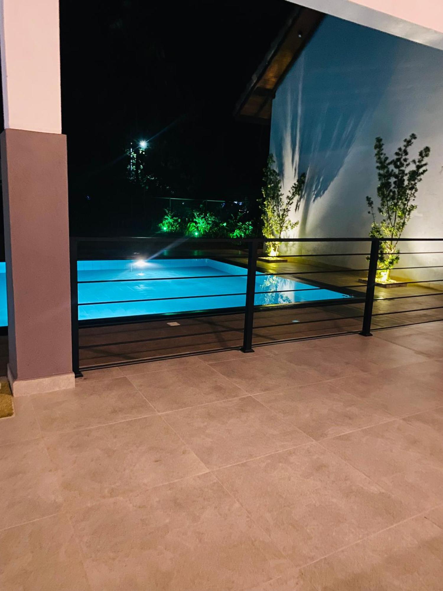 Lion Gate Hotel Sigiriya Exterior photo