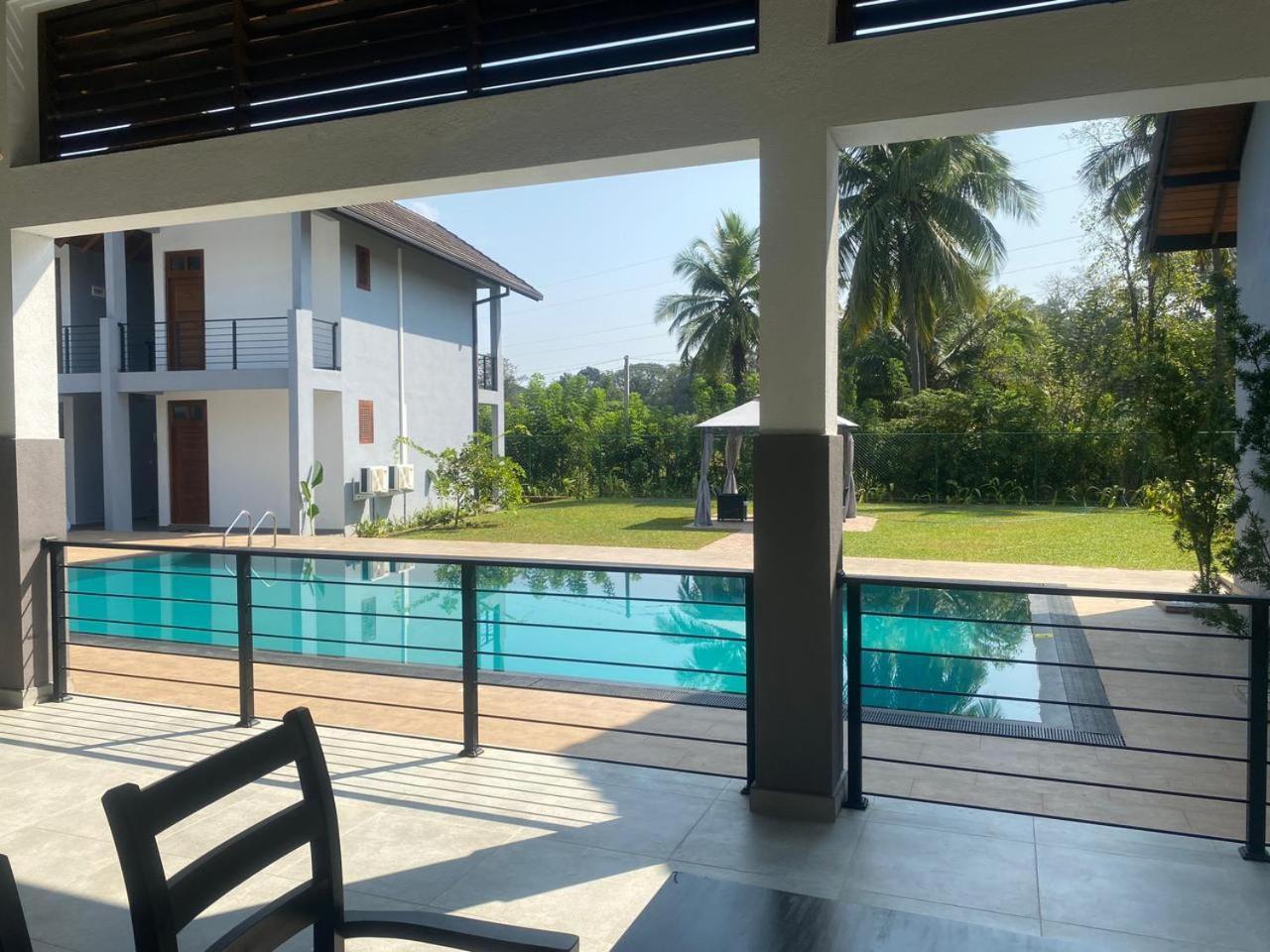 Lion Gate Hotel Sigiriya Exterior photo